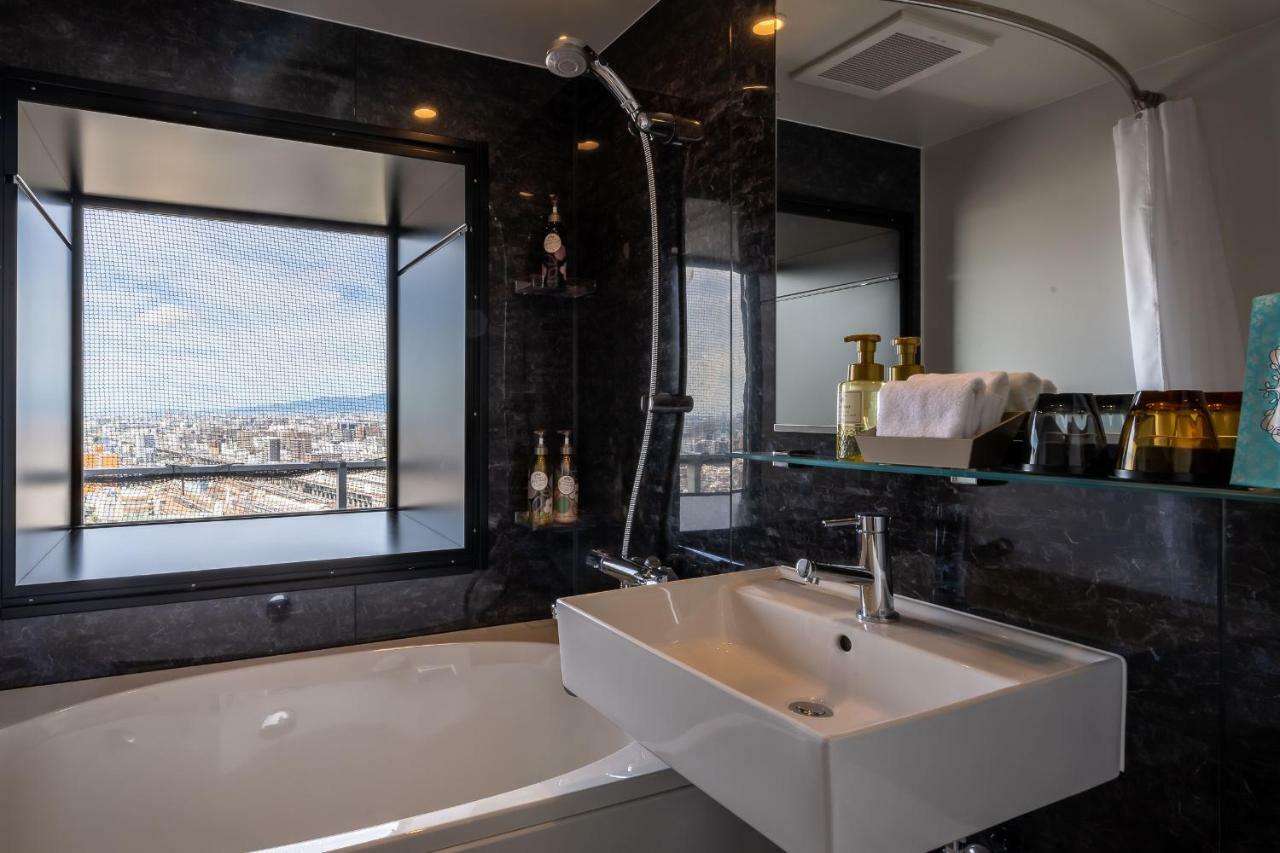 Hotel Wbf Shin-Osaka Skytower Luaran gambar