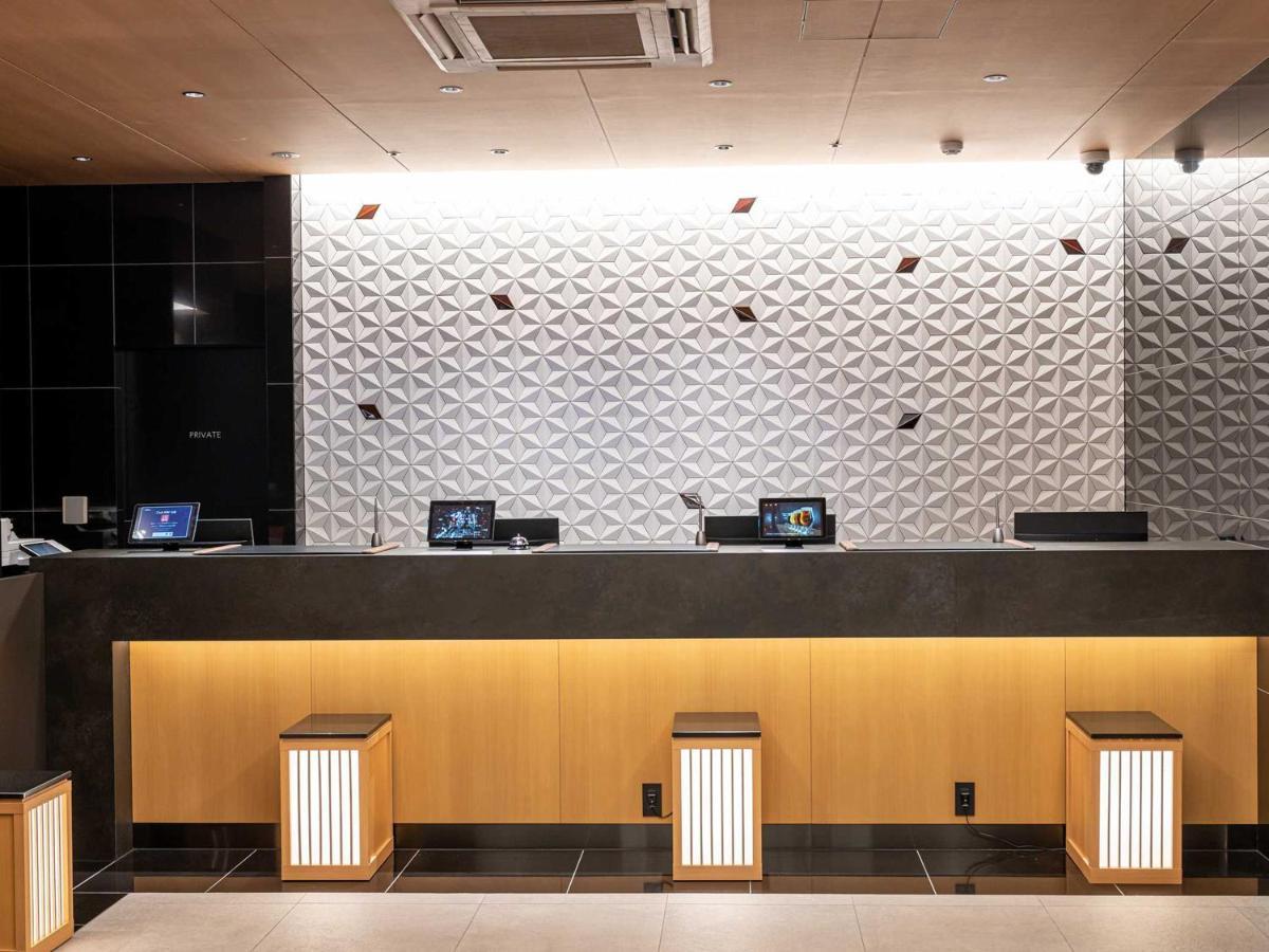 Hotel Wbf Shin-Osaka Skytower Luaran gambar