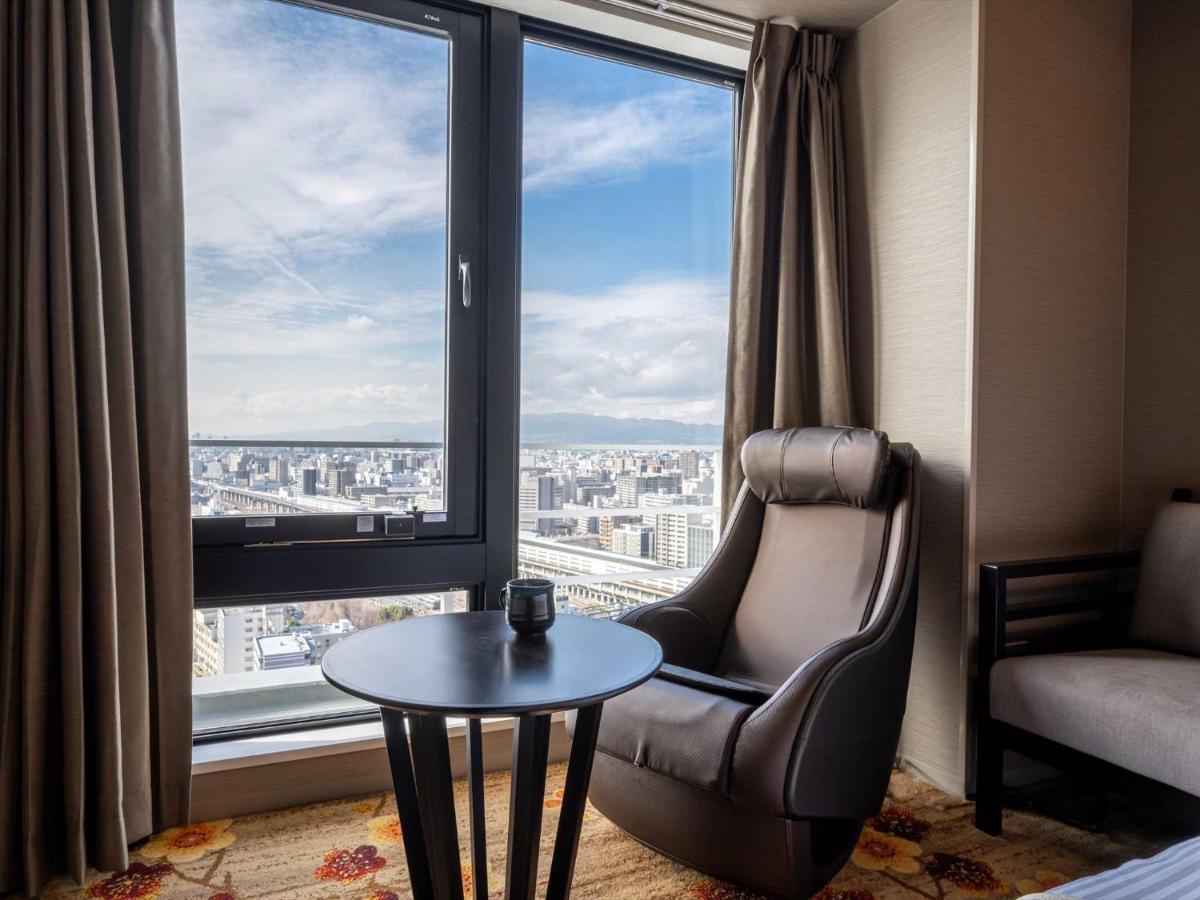 Hotel Wbf Shin-Osaka Skytower Luaran gambar