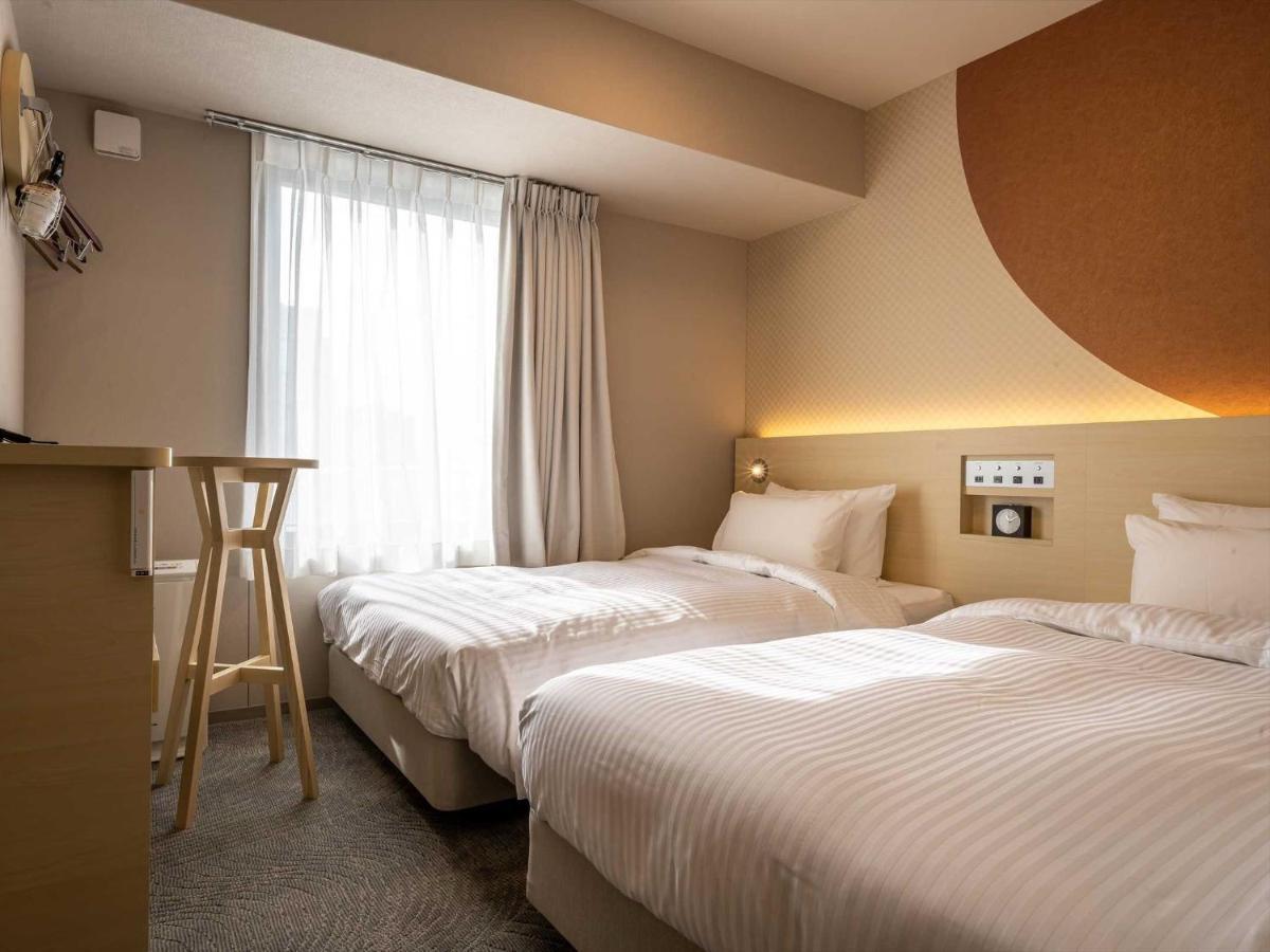 Hotel Wbf Shin-Osaka Skytower Luaran gambar